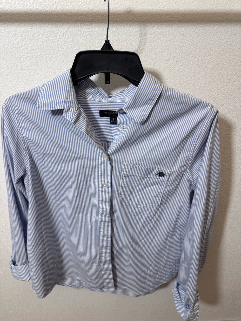 Banana Republic Light Blue and White Striped Button-Down Shirt